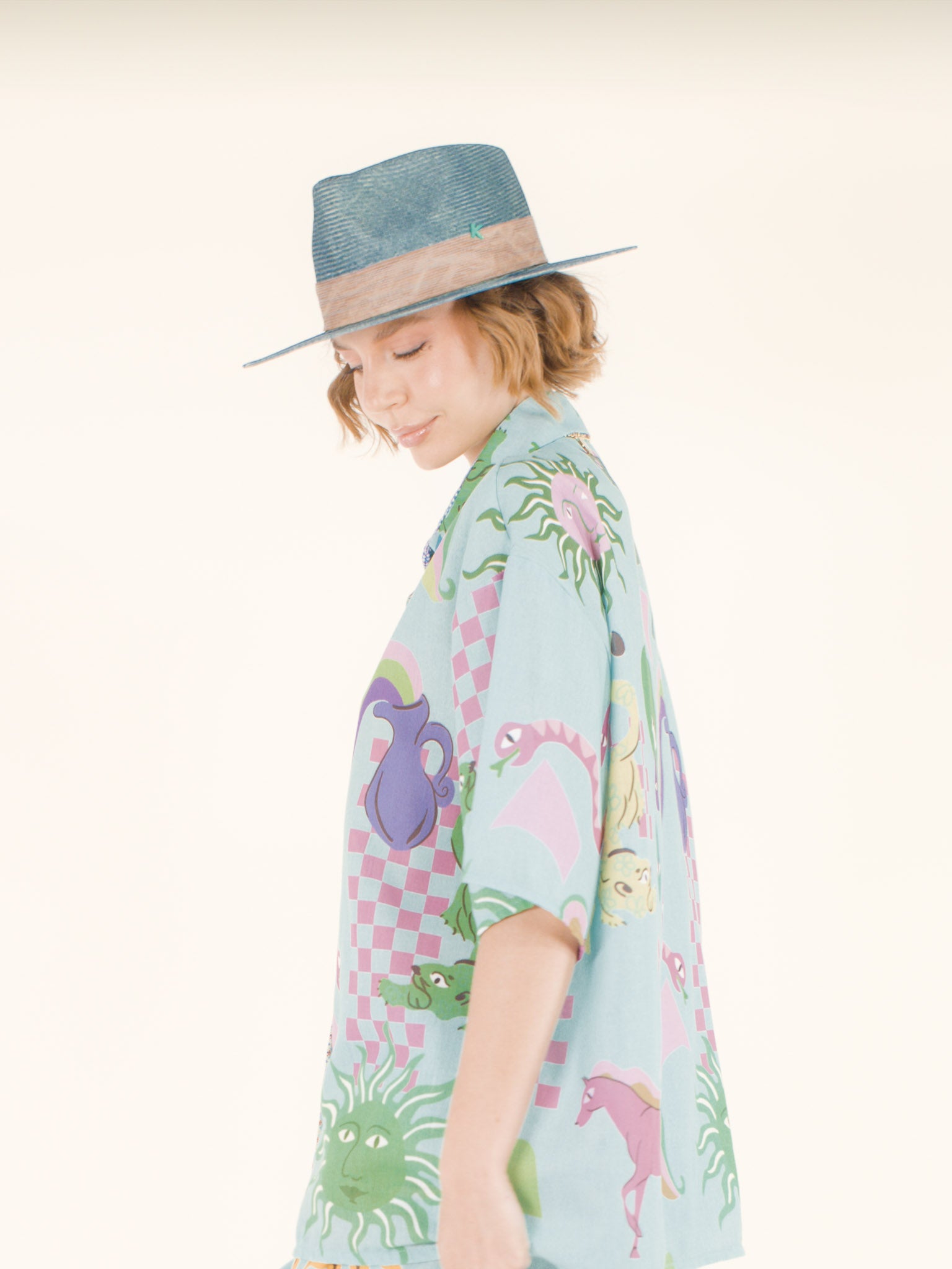 Apolline – Chapeau fedora en raphia – bleu lagon