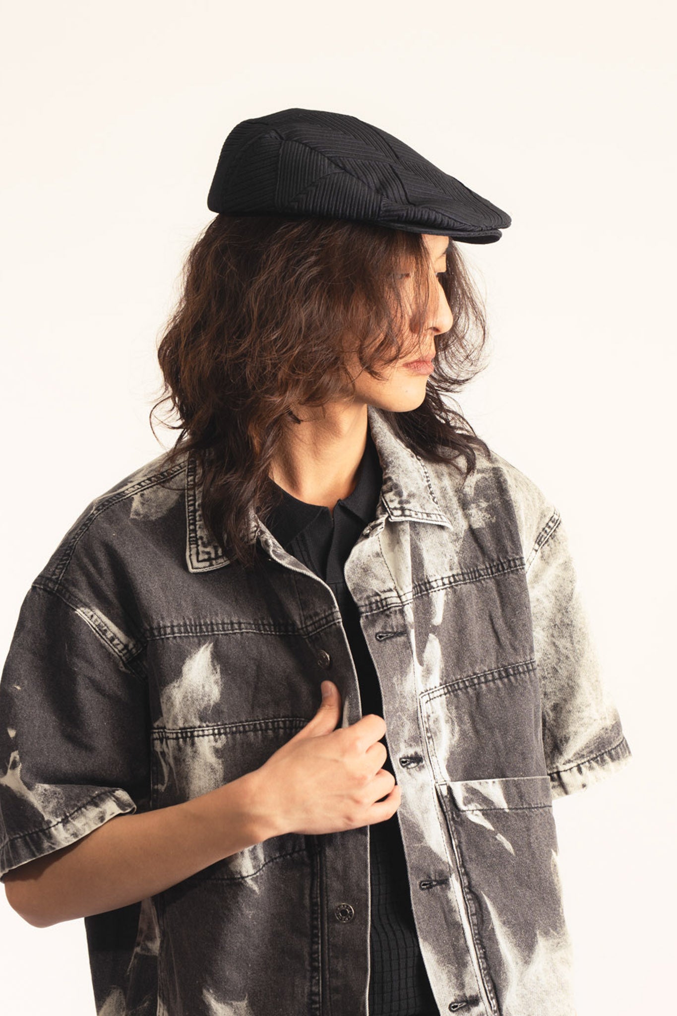 Émile – Casquette plate en coton gaufré – noir intense