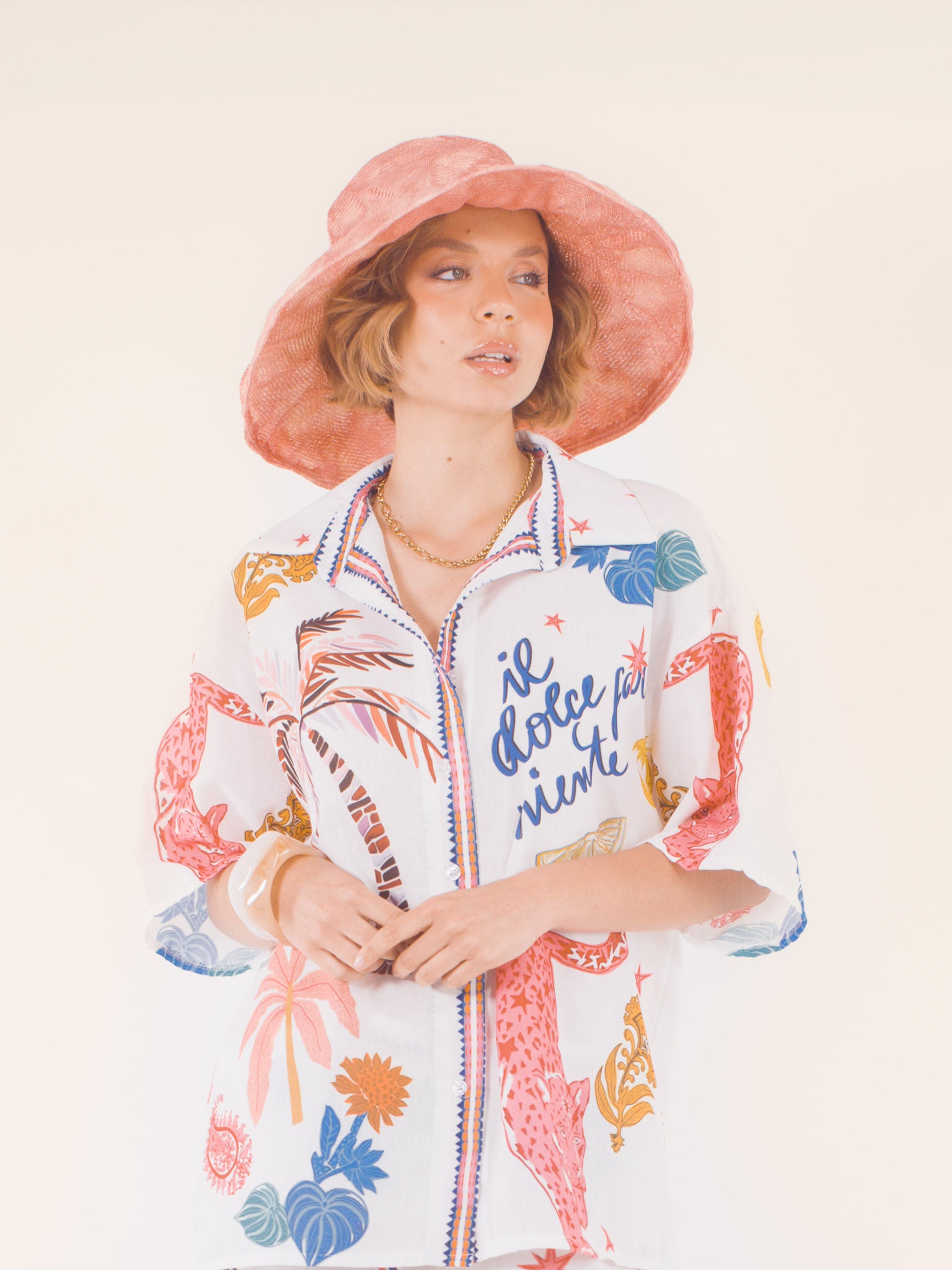 Édith – Chapeau à large bord en raphia – rose terracotta