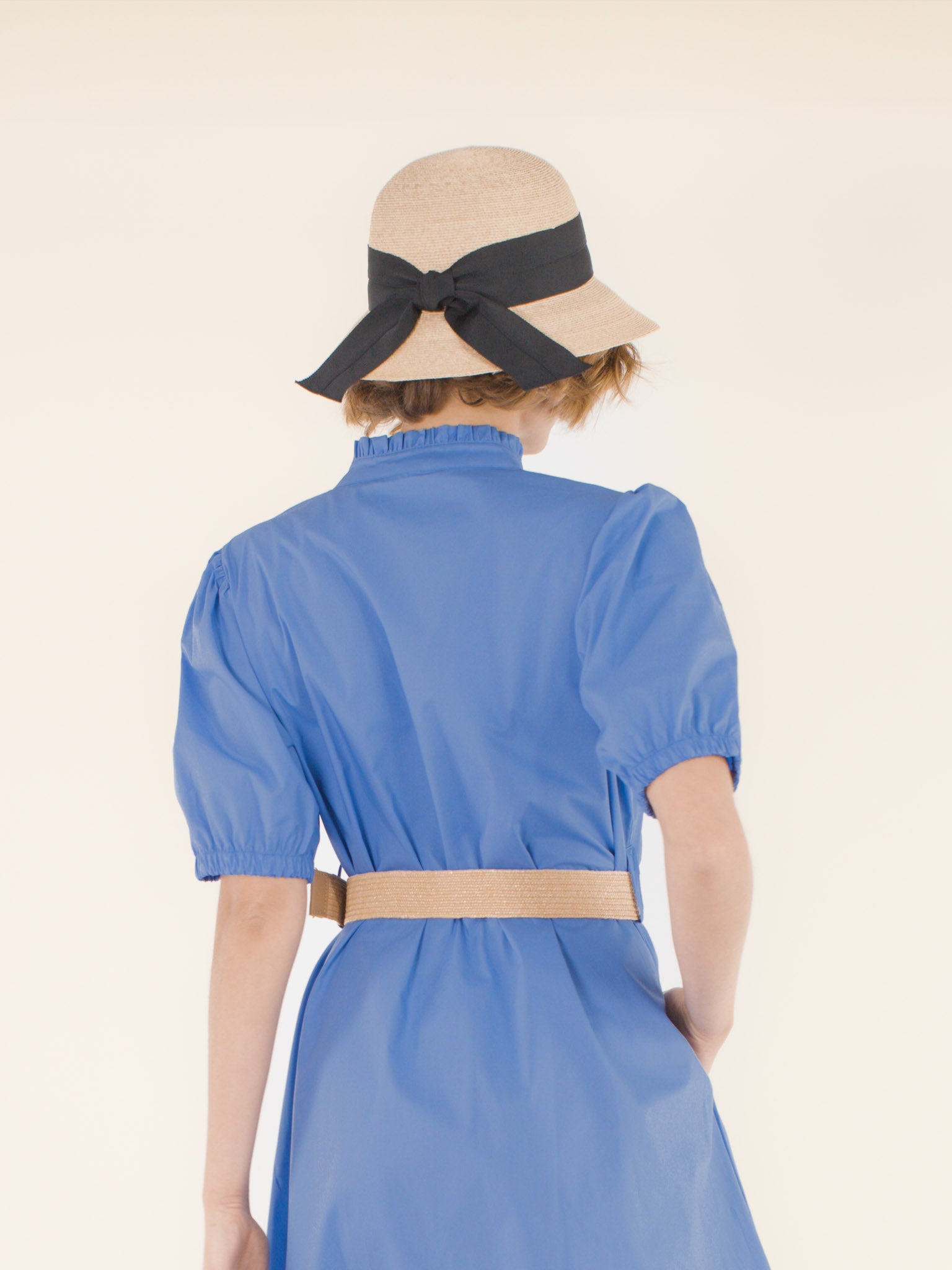 Jeanne – Chapeau cloche en paille – naturel et noir